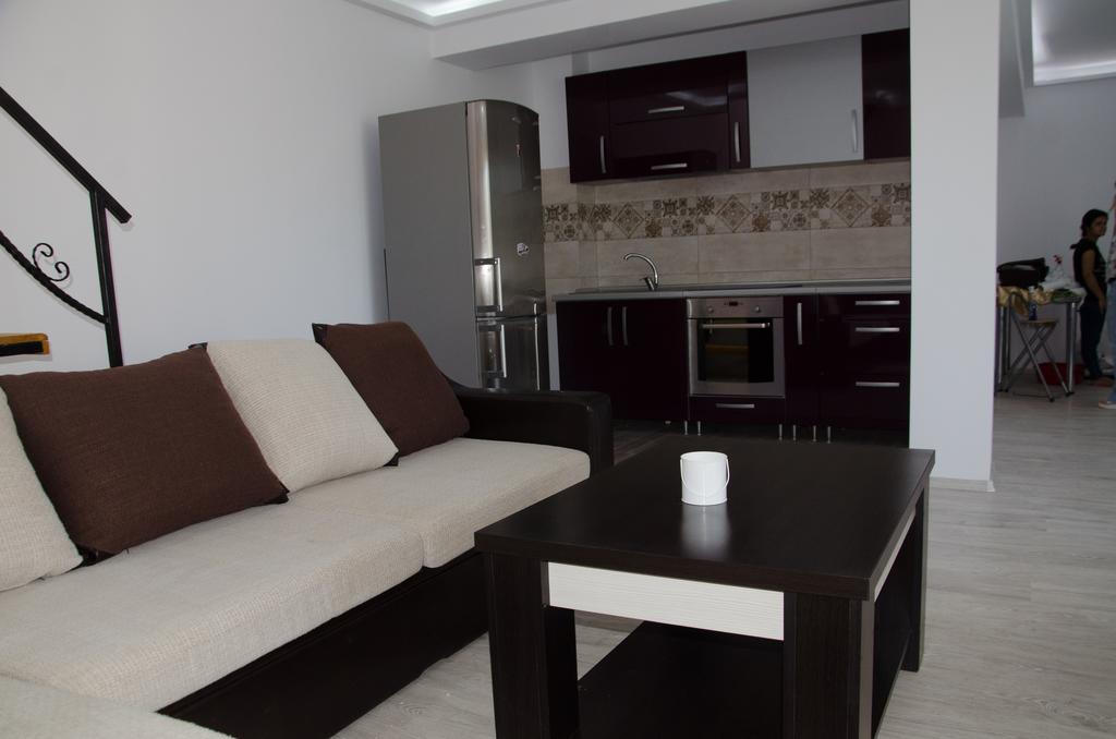 Stefy & Marie Apartment Constanta Exterior photo